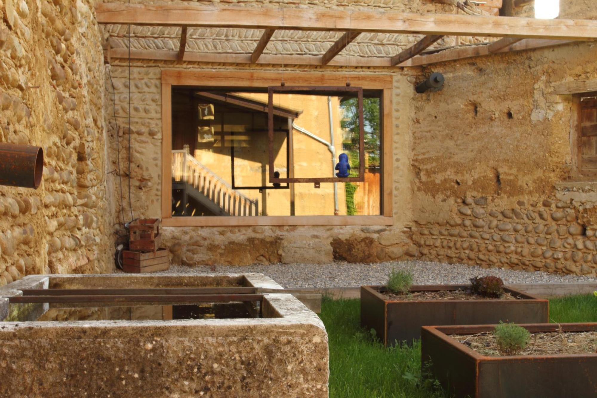 Aparthotel La Ferme De Berlioz La Cote-Saint-Andre Exterior foto